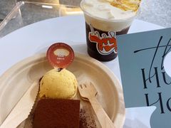 -HUGS coffee(东区店)