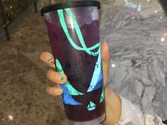 -星巴克臻选(盐城金鹰聚龙湖店)