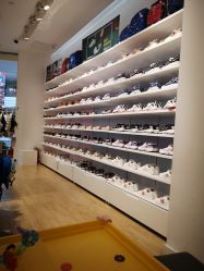 -balabala巴拉巴拉(杭州龙湖滨江天街店)