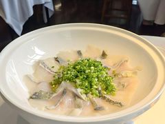 冲浪桂鱼-院里寻菜·精致庭院菜(观沙岭店)