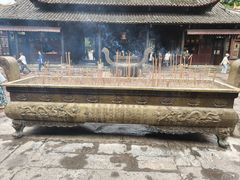 -峨眉山报国寺