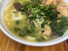 -文山荷鲜居(翠湖店)