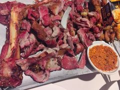 -小河公主秘制烤羊腿(小绿谷店)