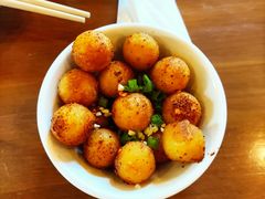 -炉小二铜锅牛蛙•川湘菜(三里屯店)
