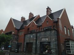 -钟书阁(松江泰晤士小镇店)