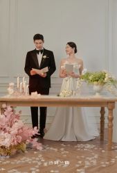 -莫兰迪婚纱摄影