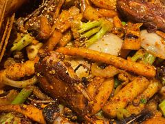 -嘎嘎鸭下巴·爆辣干锅(明教寺店)