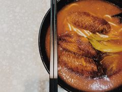 番茄浓汤鸡翅猪扒通粉-华嫂冰室(尖沙咀店)