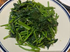 炝炒红薯苗-百花人家(门城水岸店)