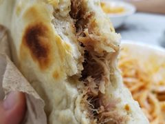 肥瘦腊汁肉夹馍-薛昌利大米面皮(南关正街店)