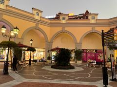 -佛罗伦萨小镇广佛名品奥特莱斯(疏港路店)