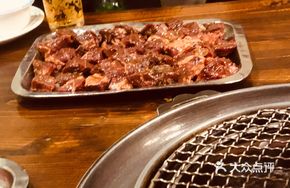 Carbon-Grilled Meat Balls