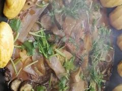 -山城家常菜铁锅炖鱼