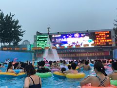 -欢乐水魔方水世界