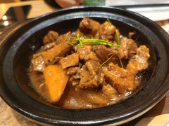 黑椒萝卜牛腩-粤小馆(天安云谷店)