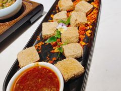 臭豆腐-荟廷·晶萃(陆家嘴尚悦湾店)