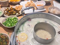 -江小渔鲜鱼火锅(冠亚星城店)