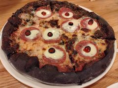 -城市大道红炉披萨烘焙坊