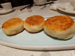 藏香猪肉烧饼-白云宾馆·白云轩中餐厅·匠心手制