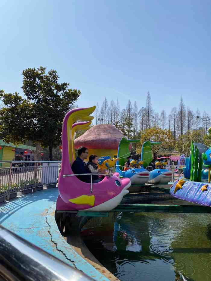 和平公园魔方乐园-"划算是真心划算啊!提前在某微信平台购买的.