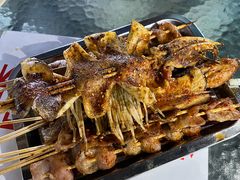 -八一路好吃街(雨田商务大厦店)