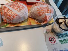 双层吉士汉堡-麦当劳(东苑丽宝商业广场店)