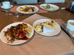 -松咖啡自助餐厅·松北香格里拉