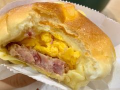 午餐肉蛋治包-敏华冰厅(平安金融中心店)