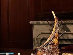 -恰餐厅及酒吧 CHAR Bar & Grill (北京丽都皇冠假日店)