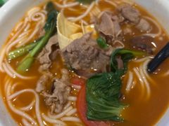 -蒙自源米线大王(花园城商场店)