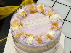 -蜜蜂小象·榴莲千层蛋糕(时代汇11栋店)