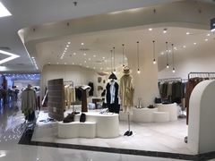 -广州壹马服装广场