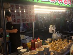 -六合夜市