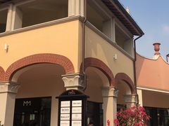 -佛罗伦萨小镇广佛名品奥特莱斯(疏港路店)