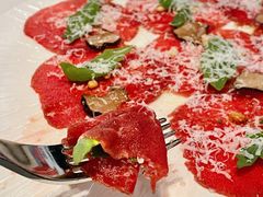 意式生切小牛肉配黑松露-Ponte 意大利餐厅