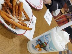 -Tube station站点比萨(王府井百货店)