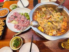 酸萝卜鱼火锅-大理.老字号渝记酸萝卜乌鱼(古城总店)