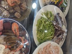 -鑫渔港海鲜本地菜·山海关浑锅(东戴河店)