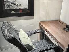 -喜鹊愉家酒店(郑州曼哈顿博览中心地铁站店)