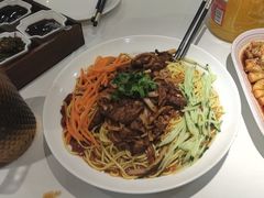 -巴特餐饮6加1音乐餐吧·新疆菜