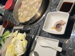-一席地·本地鸡窝·杭帮鸡火锅(萧山银隆百货店)