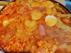 肥牛年糕火锅-Meet Sun韩式大排档(五一广场7MALL店)