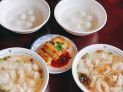 -汪一挑馄饨(老街店)