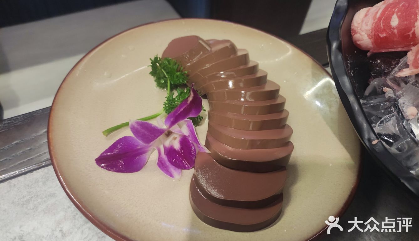 强烈推荐！「青椒紫苏锅」这应该是他们家的招牌锅底吧