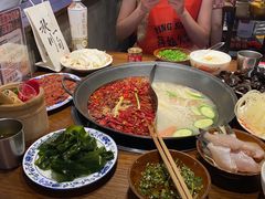 -萍姐火锅·公路夜市(武汉首店)