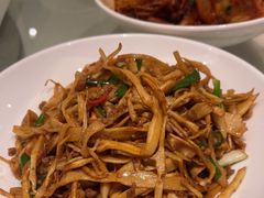 -泉上·发现DISCOVERY ·黔菜餐厅(银海元隆广场店)