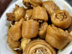 -金卯白肉罩火烧