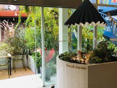 -春树下·树屋花房西餐厅(罍街AS1980店)