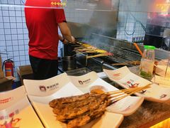 -串王阿三烧烤·小龙虾·烤鱼(拱墅胜利河美食街店)