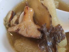 -宣威山野人家·云南菜·菌火锅(金碧店)